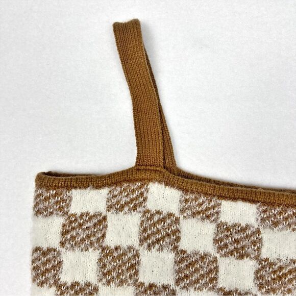Hazel Moon Brown Cream Checkered Fuzzy Soft Cami Crop Top, Size Medium - Picture 2 of 7